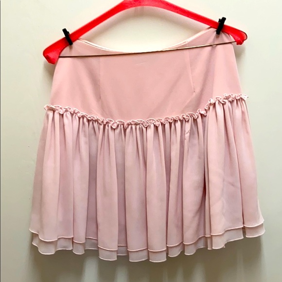 Like new Sz 4 Banana Republic lined pink ruffle skirt - Picture 2 of 9